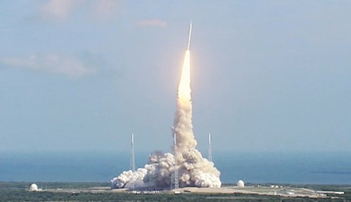 Waterjet Technology solves future Rocket Science-min.jpg