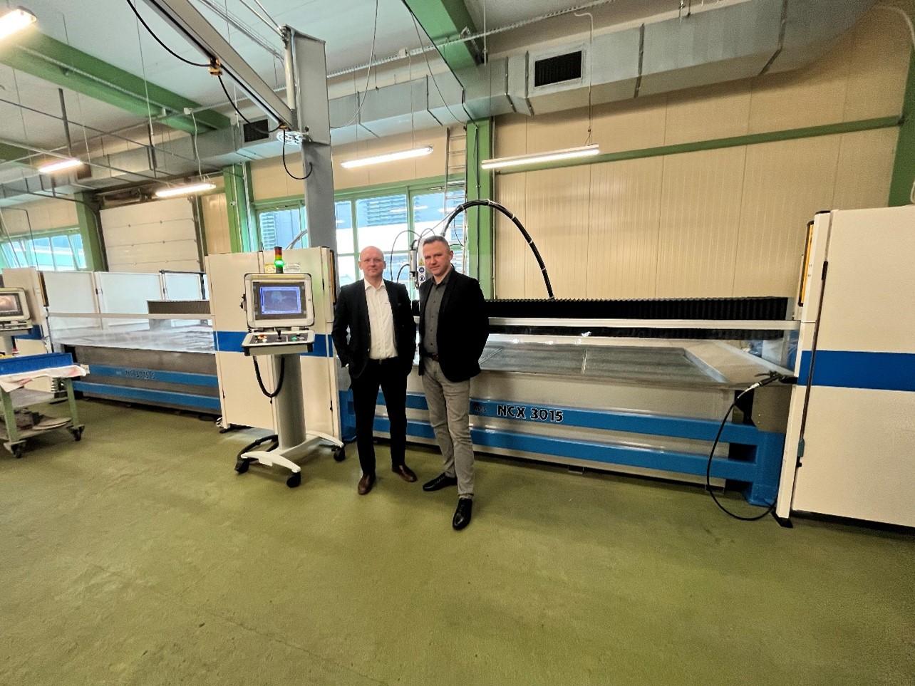 New waterjet cutting stations with doubled capacity